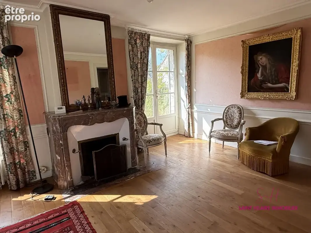 Maison 10 pièces 295 m² à vendre à Saint-Hilaire-Saint-Mesmin (45160) - photo 3