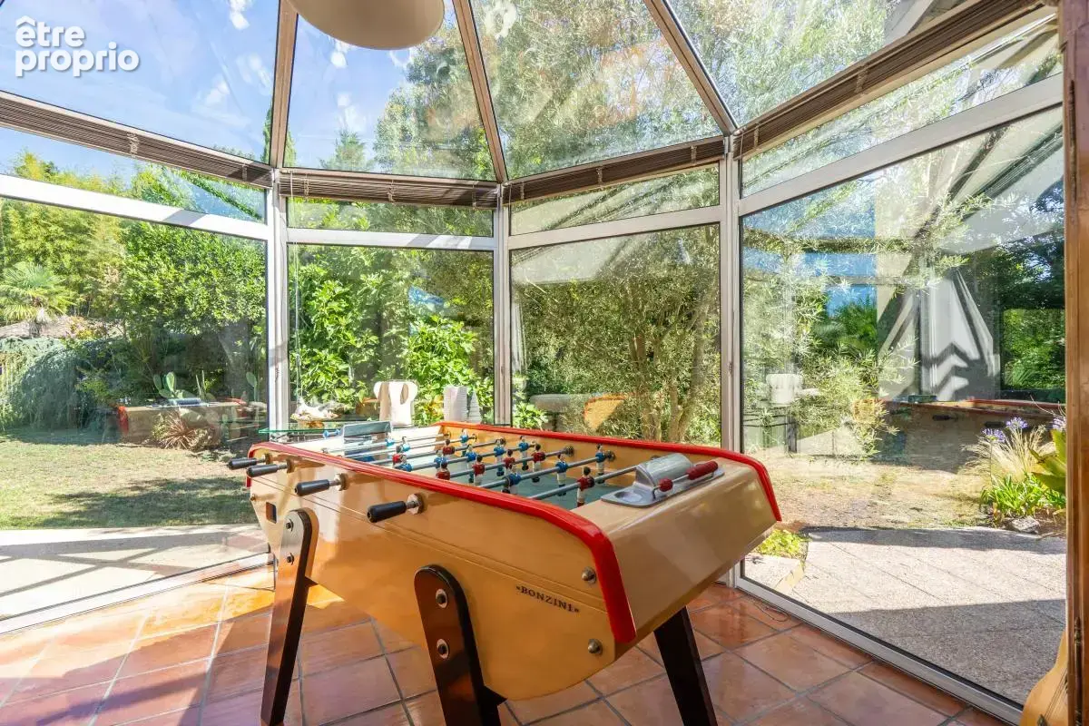 Maison 220 m² à Le Bouscat  - photo 8