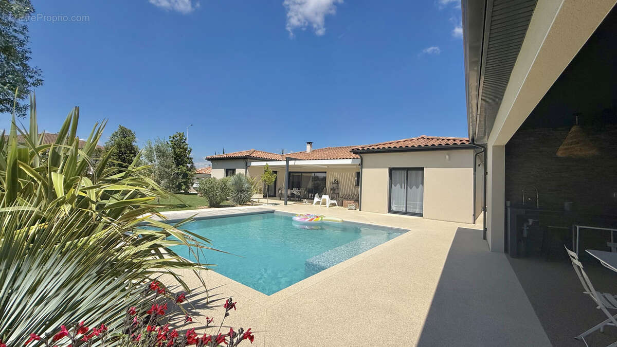 Maison à BEAUMONT-LES-VALENCE