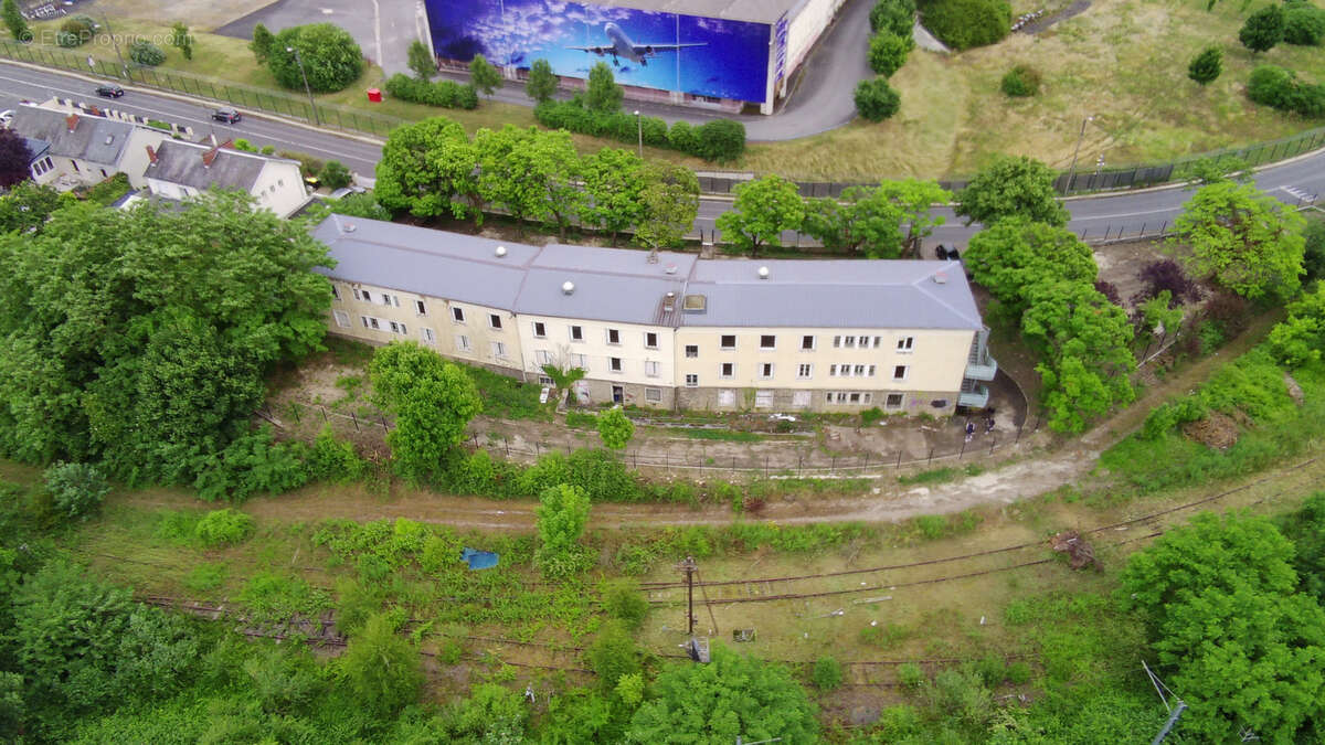 Appartement à SAINT-DOULCHARD