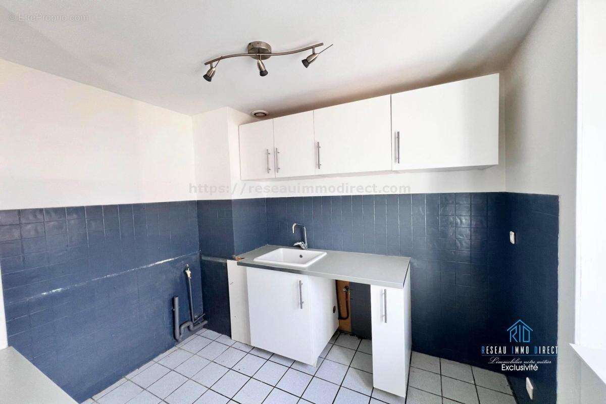 Appartement à CHABONS