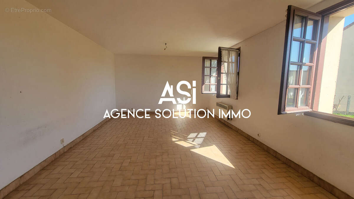 Maison à SILLE-LE-GUILLAUME