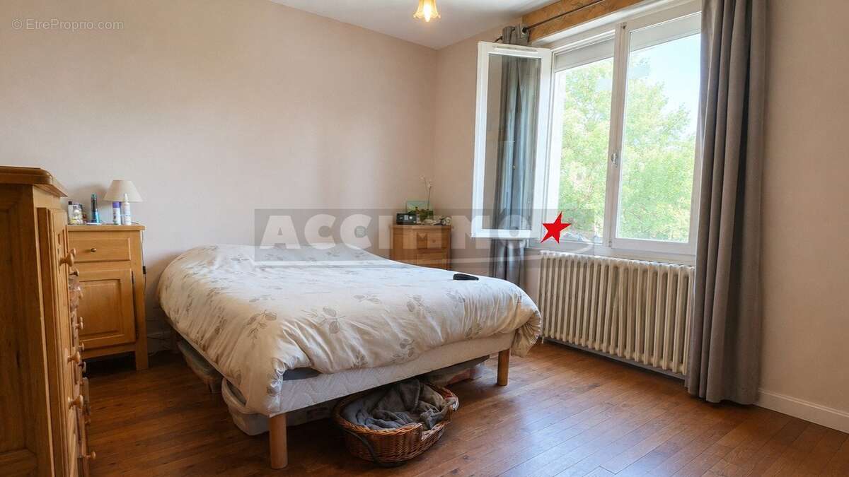 Maison à PAYRIN-AUGMONTEL