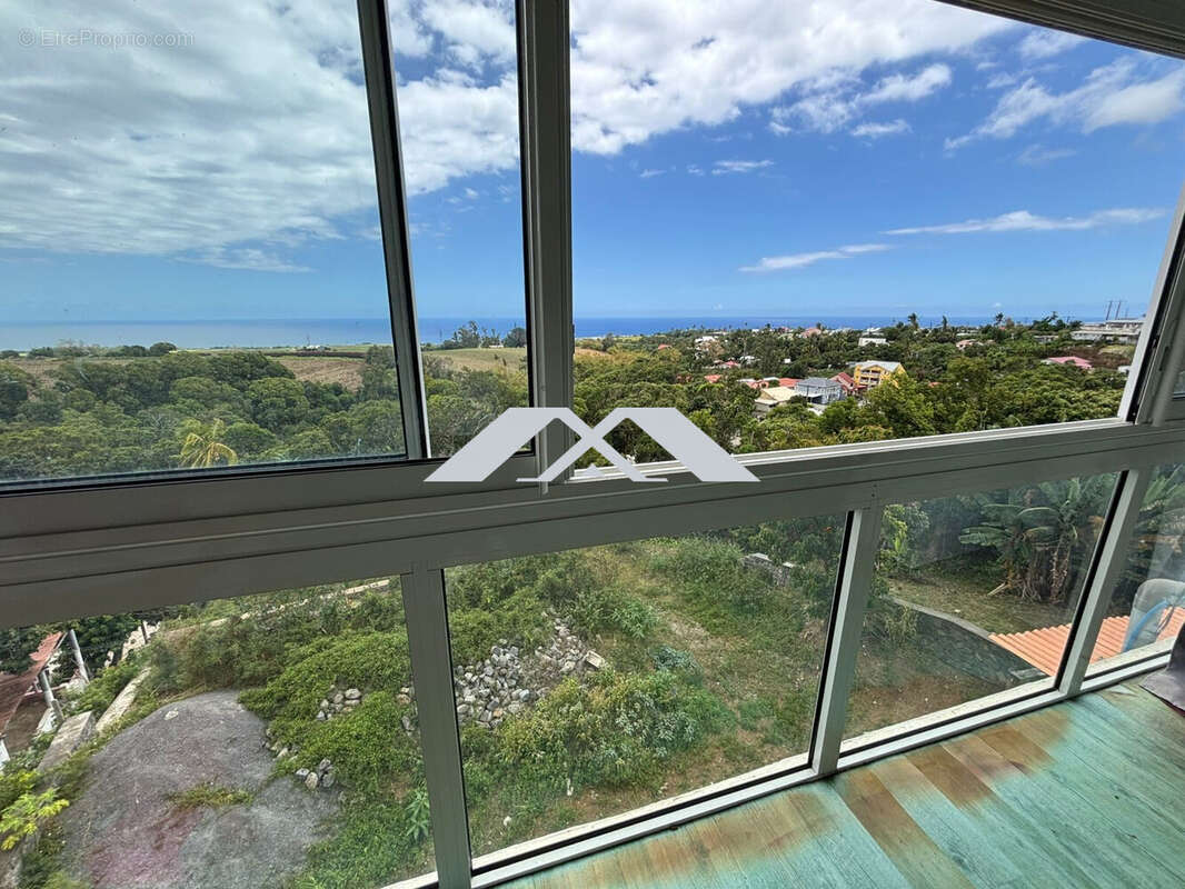 Appartement à SAINTE-MARIE