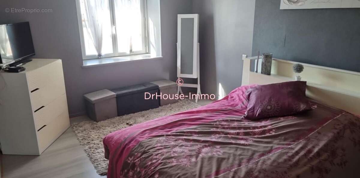 Maison 185 m² à Vaite  - photo 16