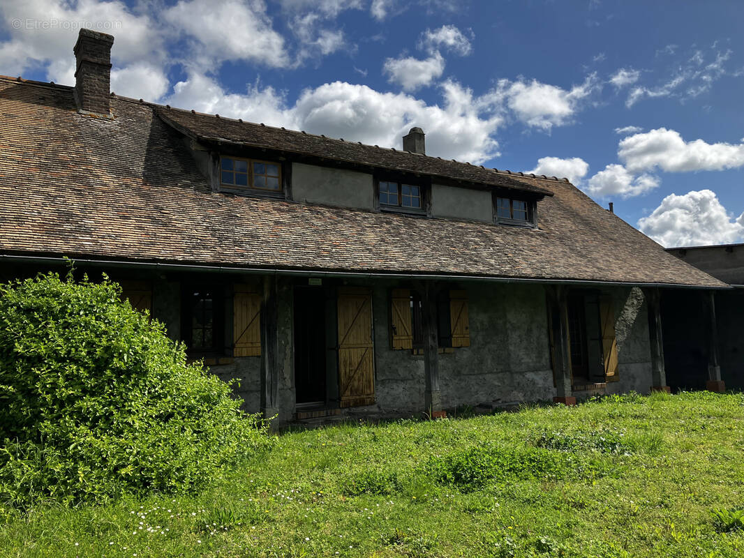 Maison à PACY-SUR-EURE