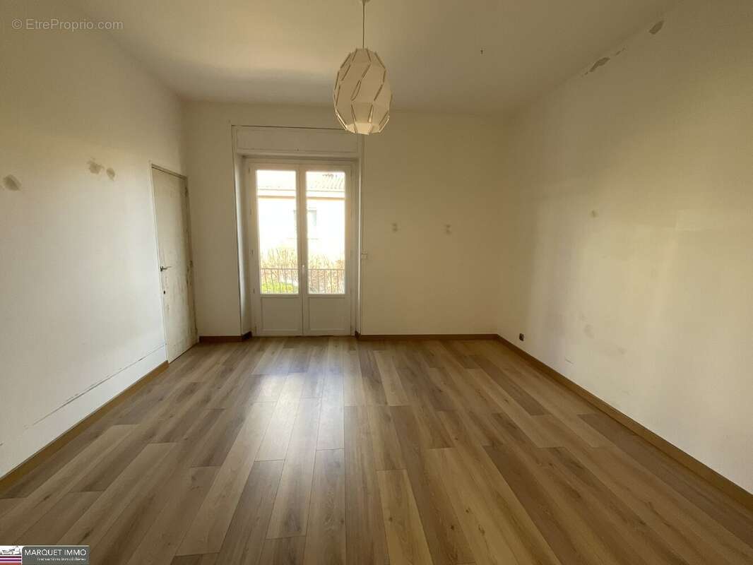 Appartement à BEZIERS