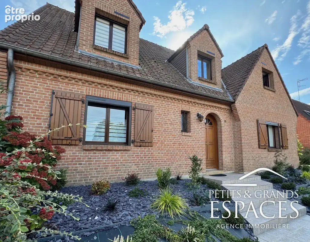 Maison familiale de 170 m2 en semi-plain-pied, 4 chambres et sous-sol complet - photo 2
