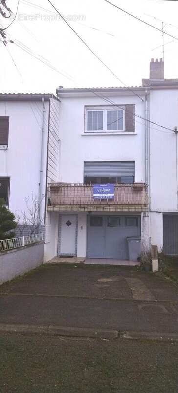 Maison à BOUZONVILLE