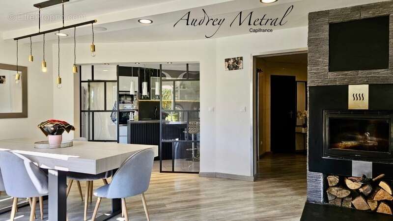 Maison à SERRIERES-EN-CHAUTAGNE