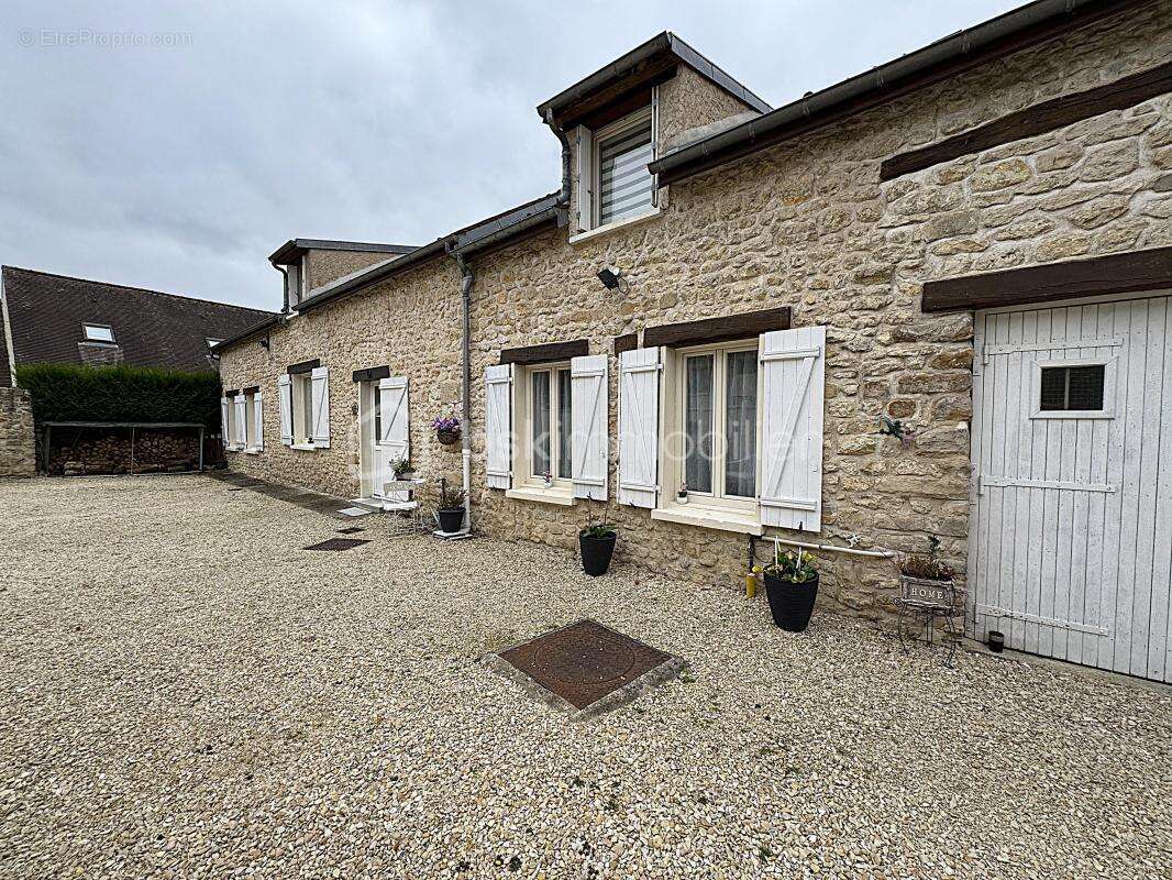 Maison à BOUTIGNY-SUR-ESSONNE