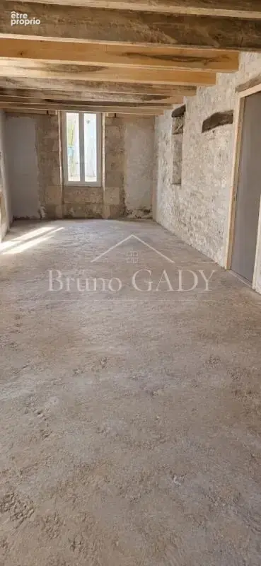Ensemble immobilier en pierre de deux maisons à restaurer l'intérieur, sur parcelles d'environ 3 hectares - photo 13