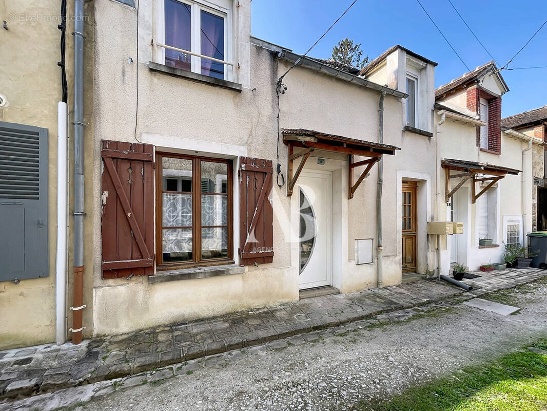 Maison à HERICY
