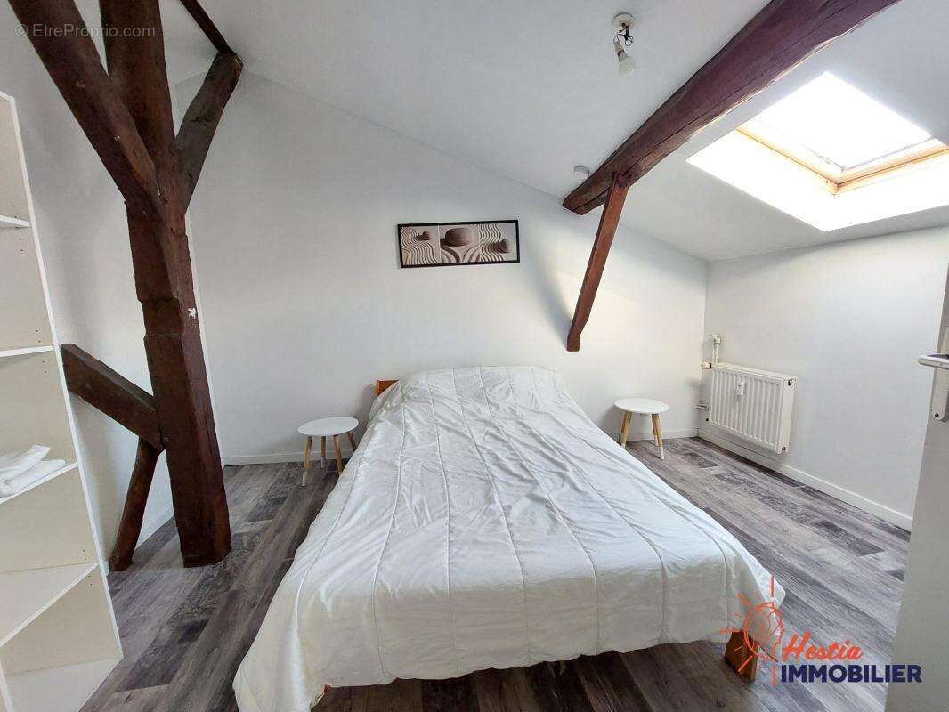 Chalons en champagne - centre ville - appartement t2 en duplex - photo 3