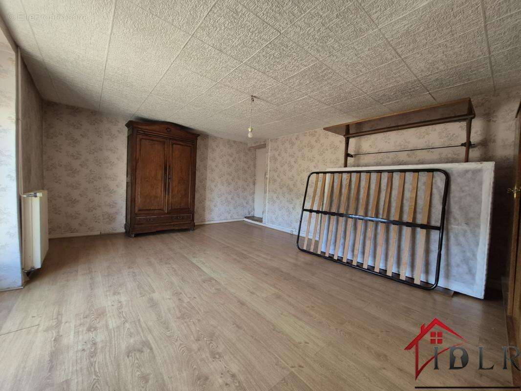 Maison à fort potentiel sur beau terrain - photo 19