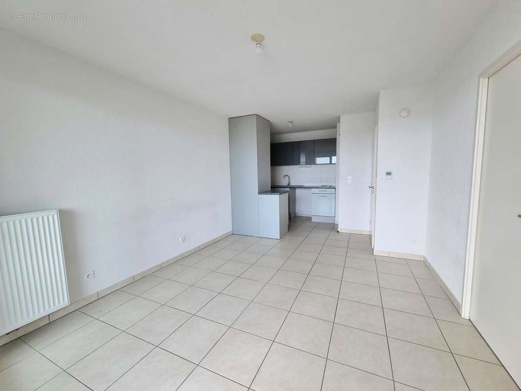 Appartement à JUVIGNAC