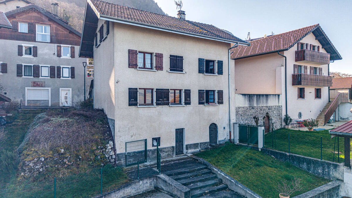 Maison à SAINT-GINGOLPH