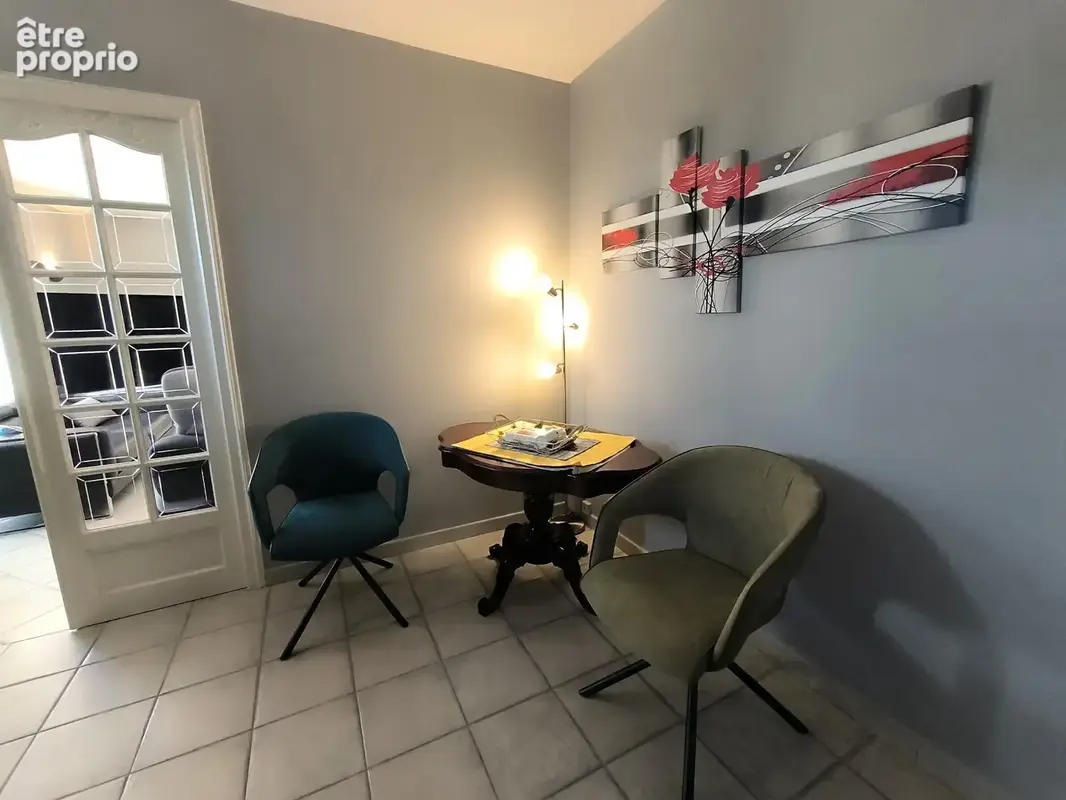 Villa contemporaine de 177m2 avec picsine et garages - photo 15