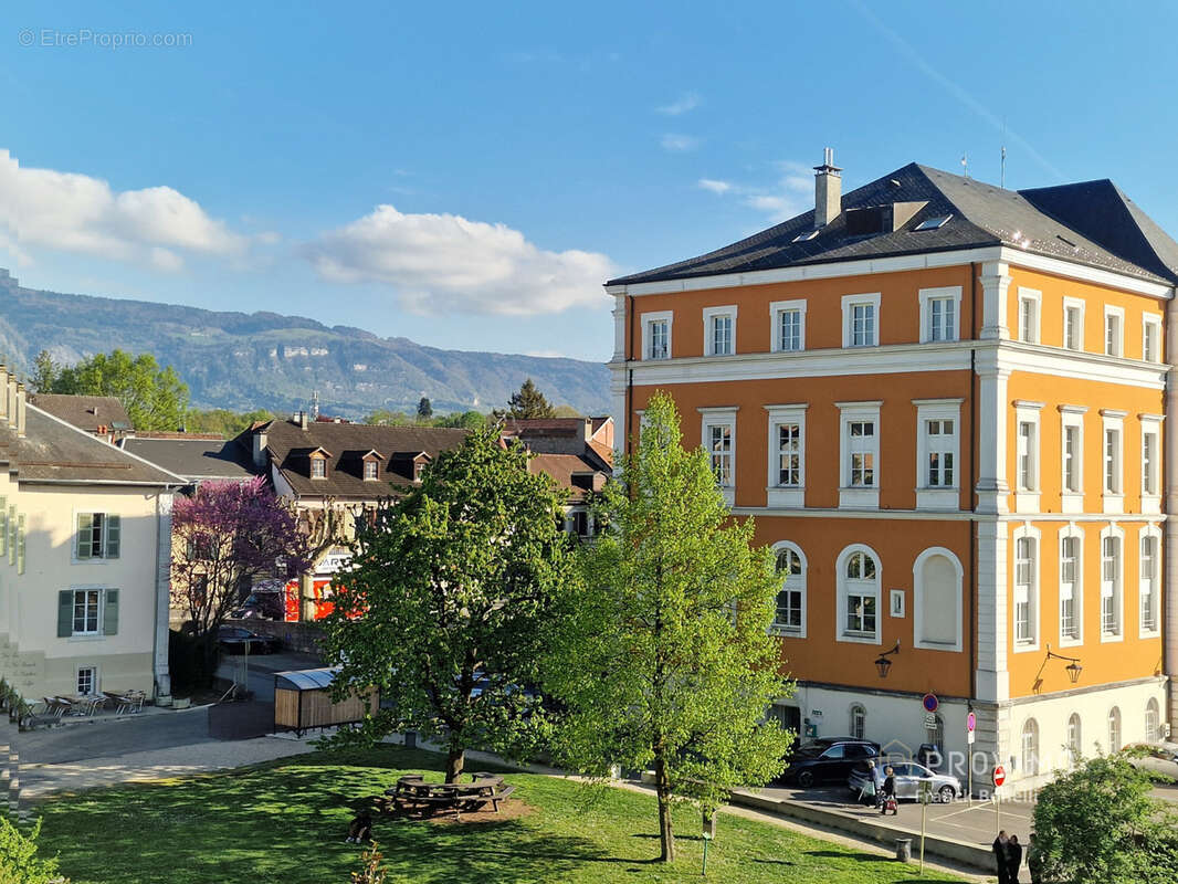 Appartement à SAINT-JULIEN-EN-GENEVOIS