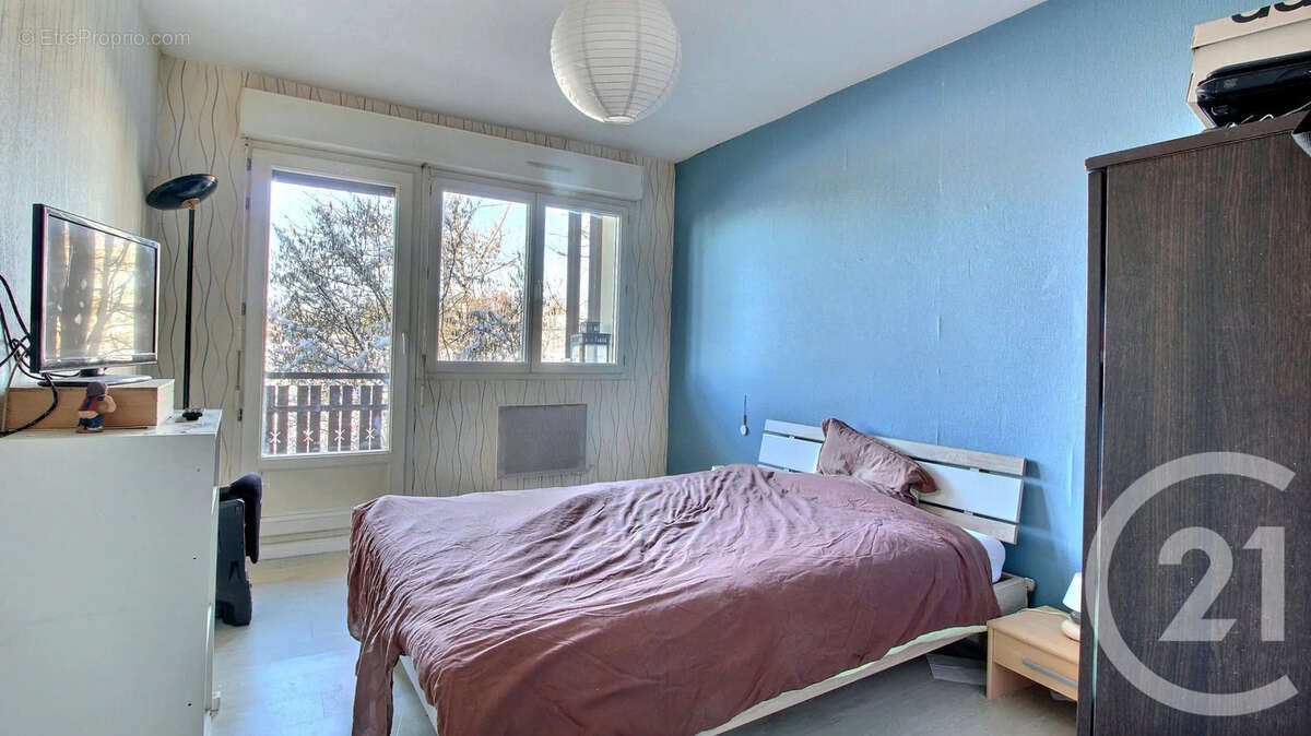 Appartement à SAINT-PAUL-EN-CHABLAIS