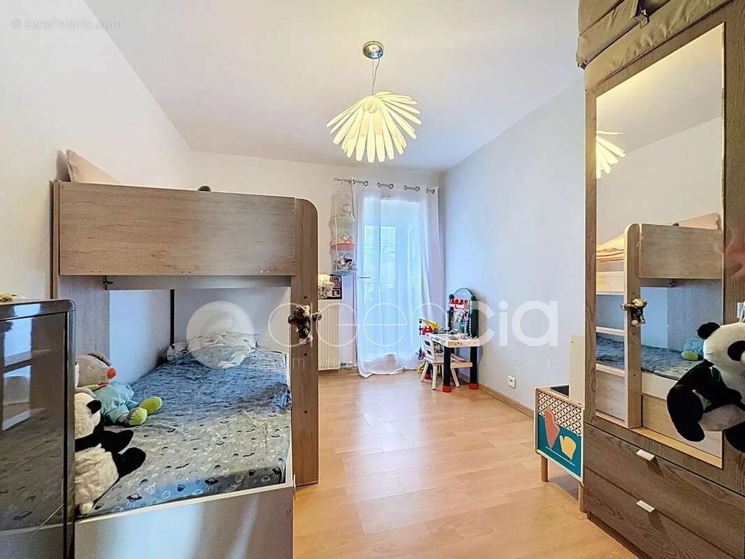 Appartement à LE CANNET