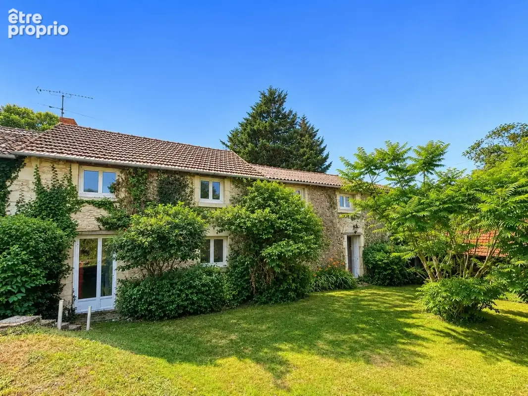 Dept de l'Indre & Loire (37) Maison de campagne à vendre 7 pièces JAULNAY (37) - photo 2