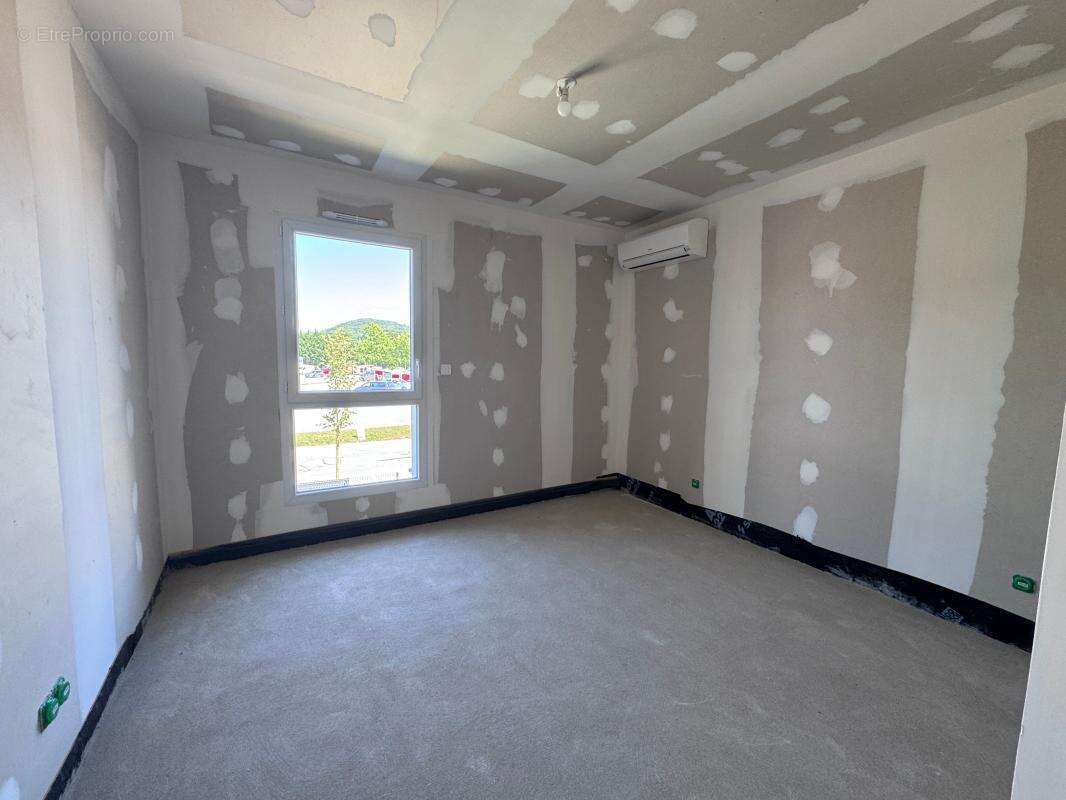 Appartement à VILLEMOIRIEU