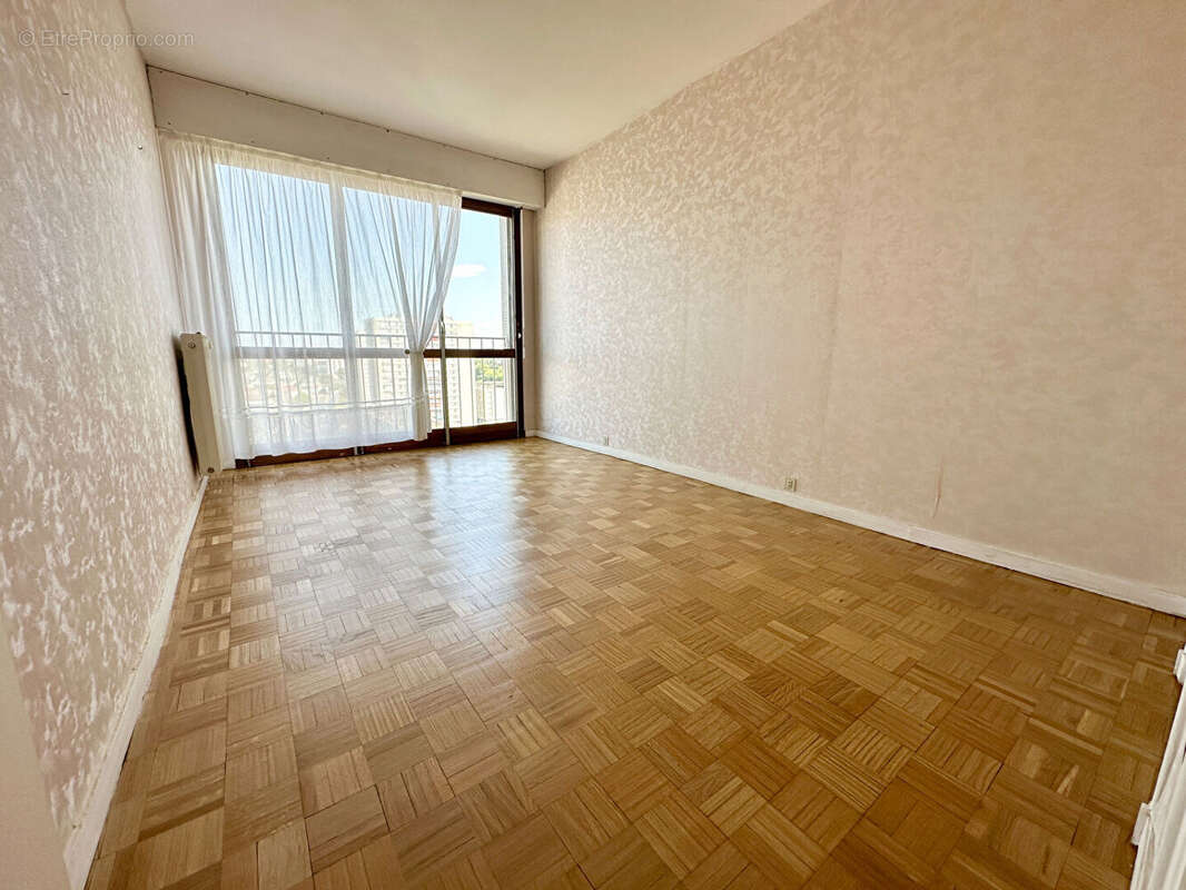 Appartement 76m² à tours - photo 5