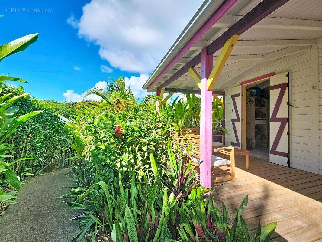 Bungalow 2 chambres dans petite copropriété avec piscine , plage à pied - photo 7