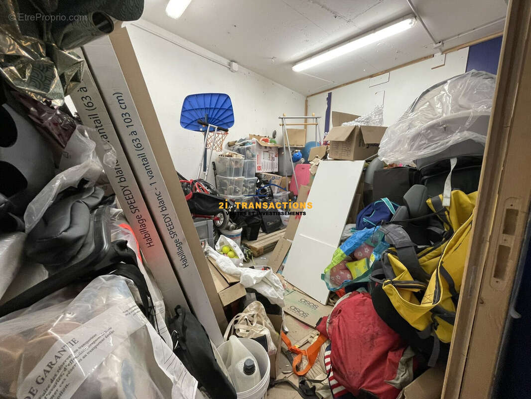 Commerce à SAINT-ETIENNE