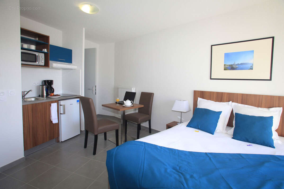 Appartement à MARSEILLE-5E