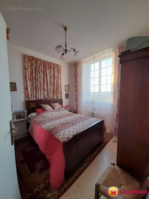 Appartement à SAINT-JUNIEN