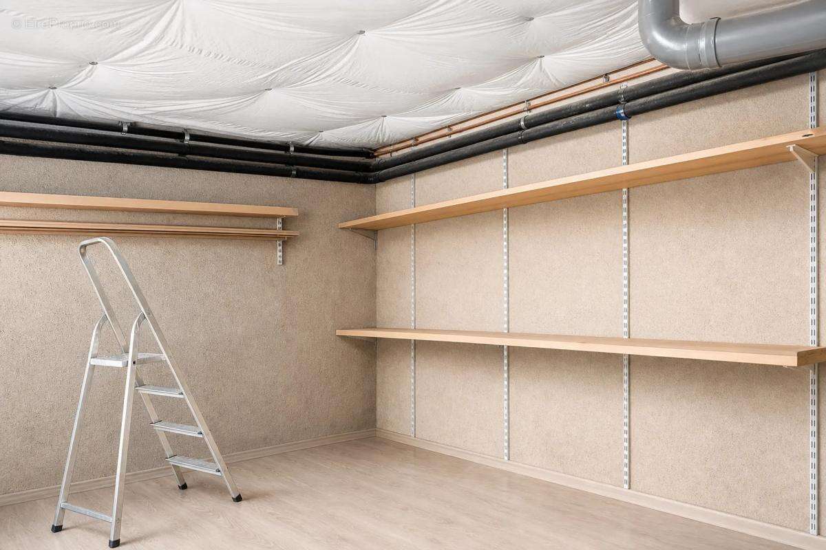 Maison spacieuse 8 pièces rénovée à Montbazens - photo 21