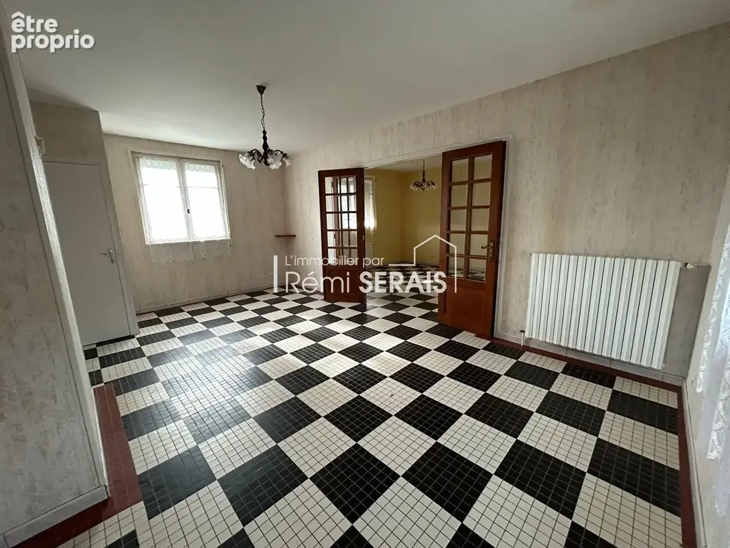 À 7 km d'Aunay-sur-Odon,  maison à rénover avec jardin - photo 3
