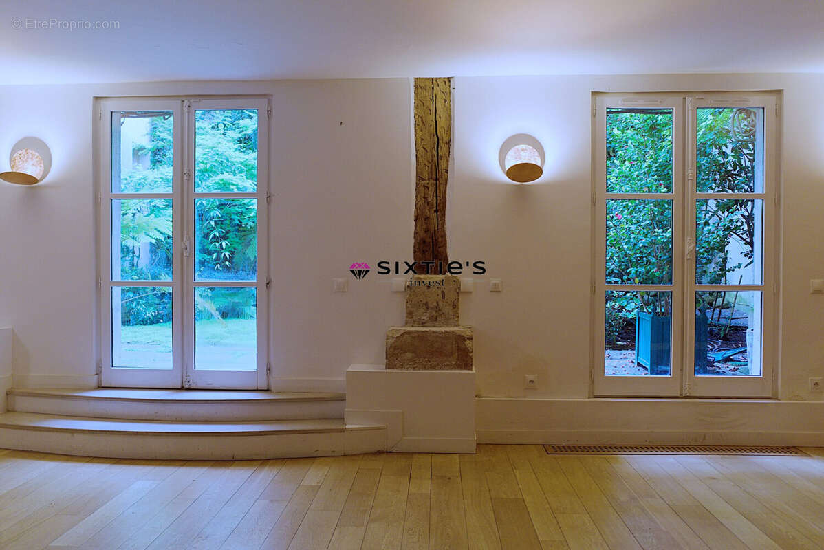 Appartement 288 m² à Paris-4e  - photo 2