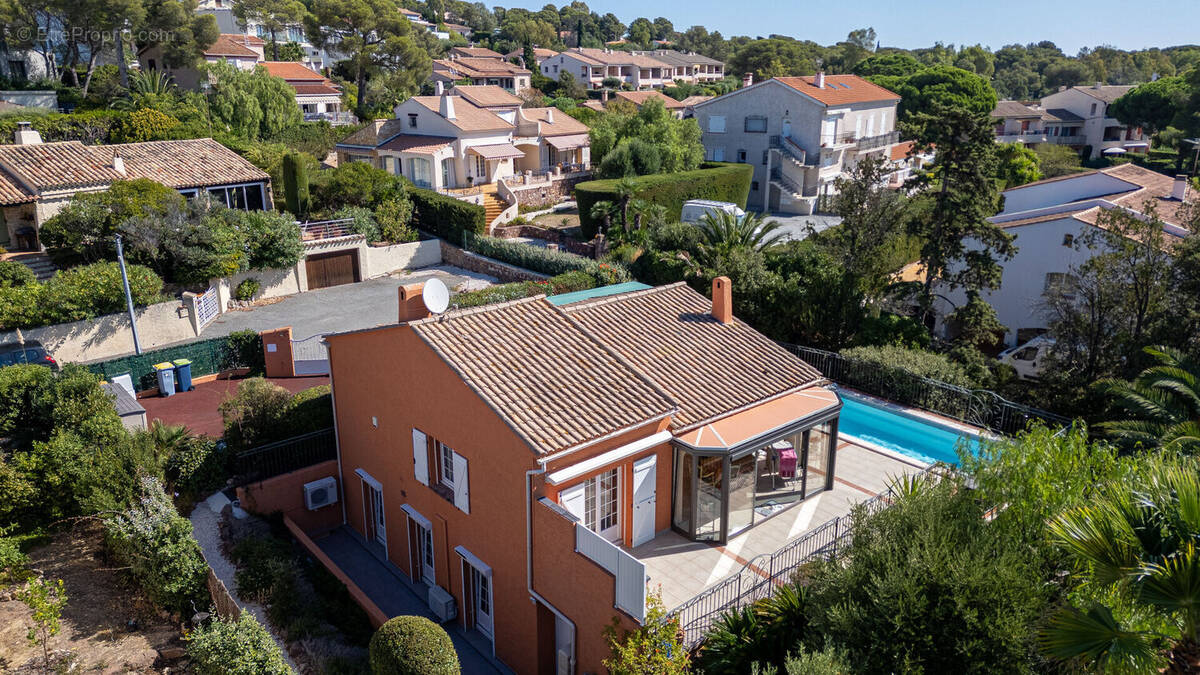 Maison à SAINT-RAPHAEL