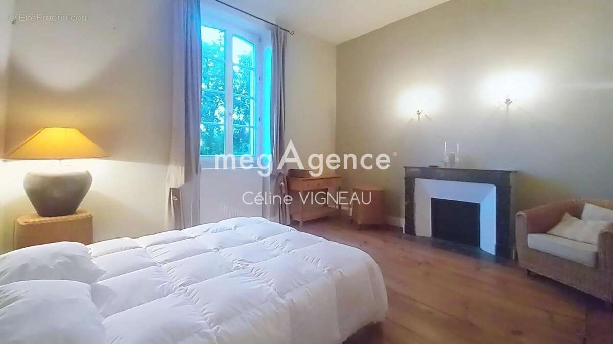 Maison à BEYLONGUE