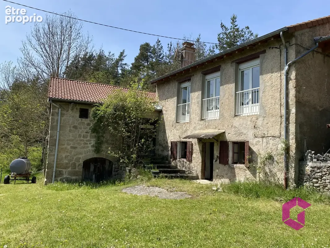 Photo Maison à Saint-Didier-En-Velay au prix de 219 000€
