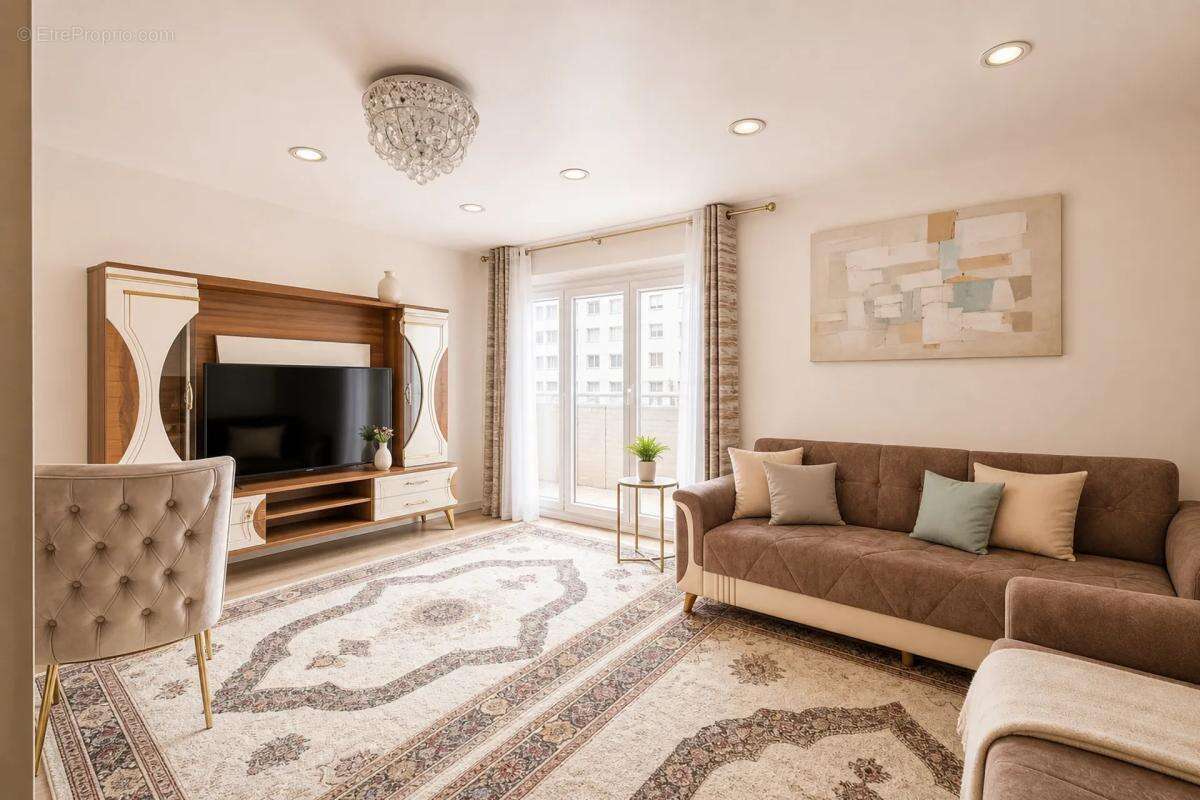 Appartement à AUBERVILLIERS
