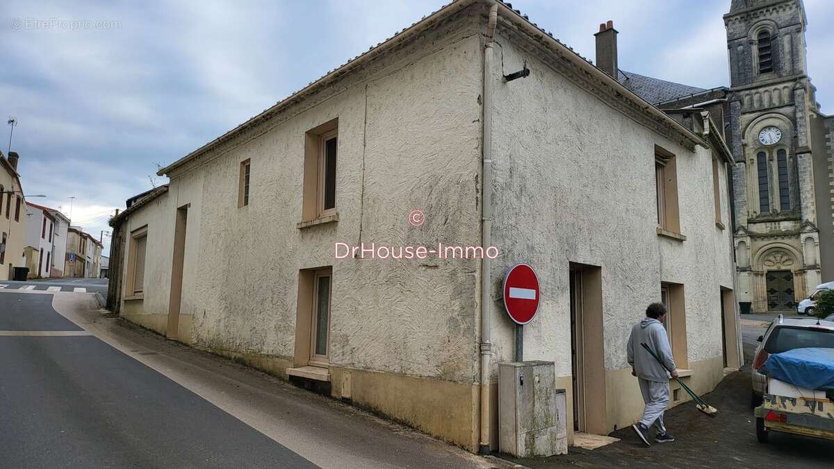 Maison à LA POITEVINIERE