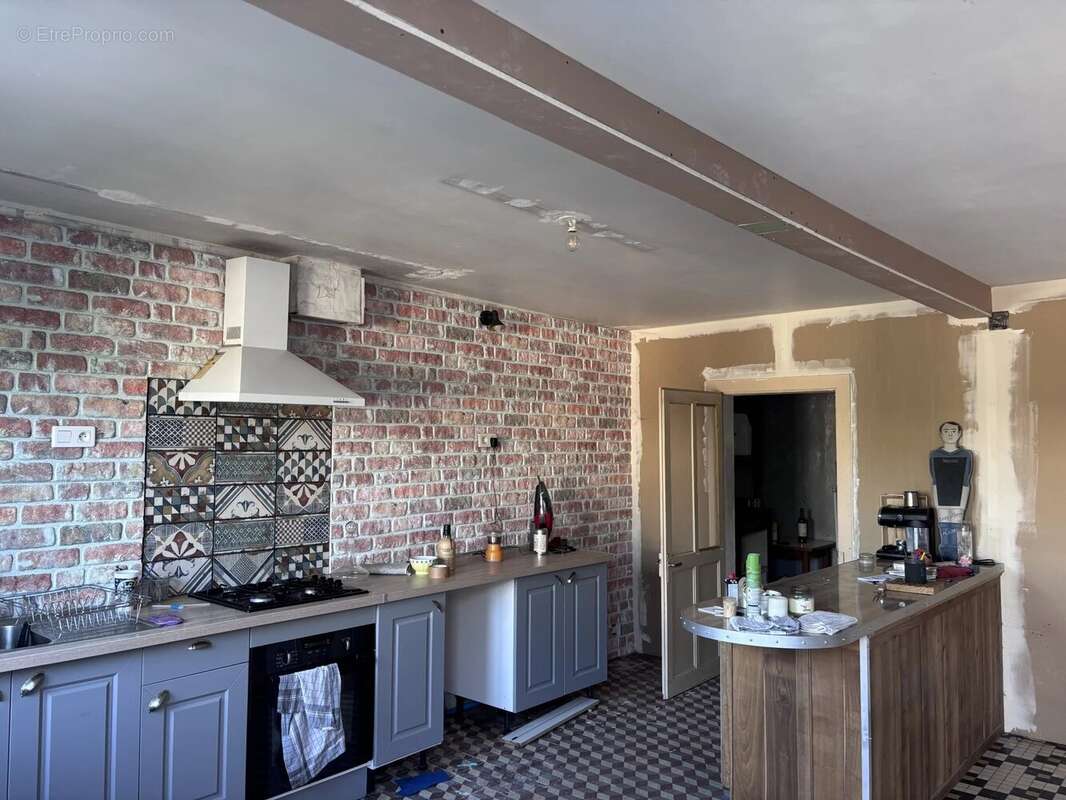 Maison d'habitation - photo 2
