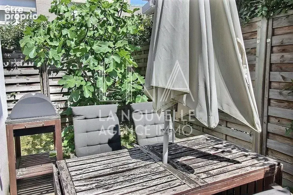 Uniquement chez LNA Immobilier, Villa en duplex de standing avec jardin et parking - photo 3