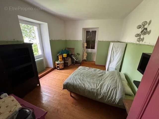 Maison à LA MOTTE-D&#039;AVEILLANS