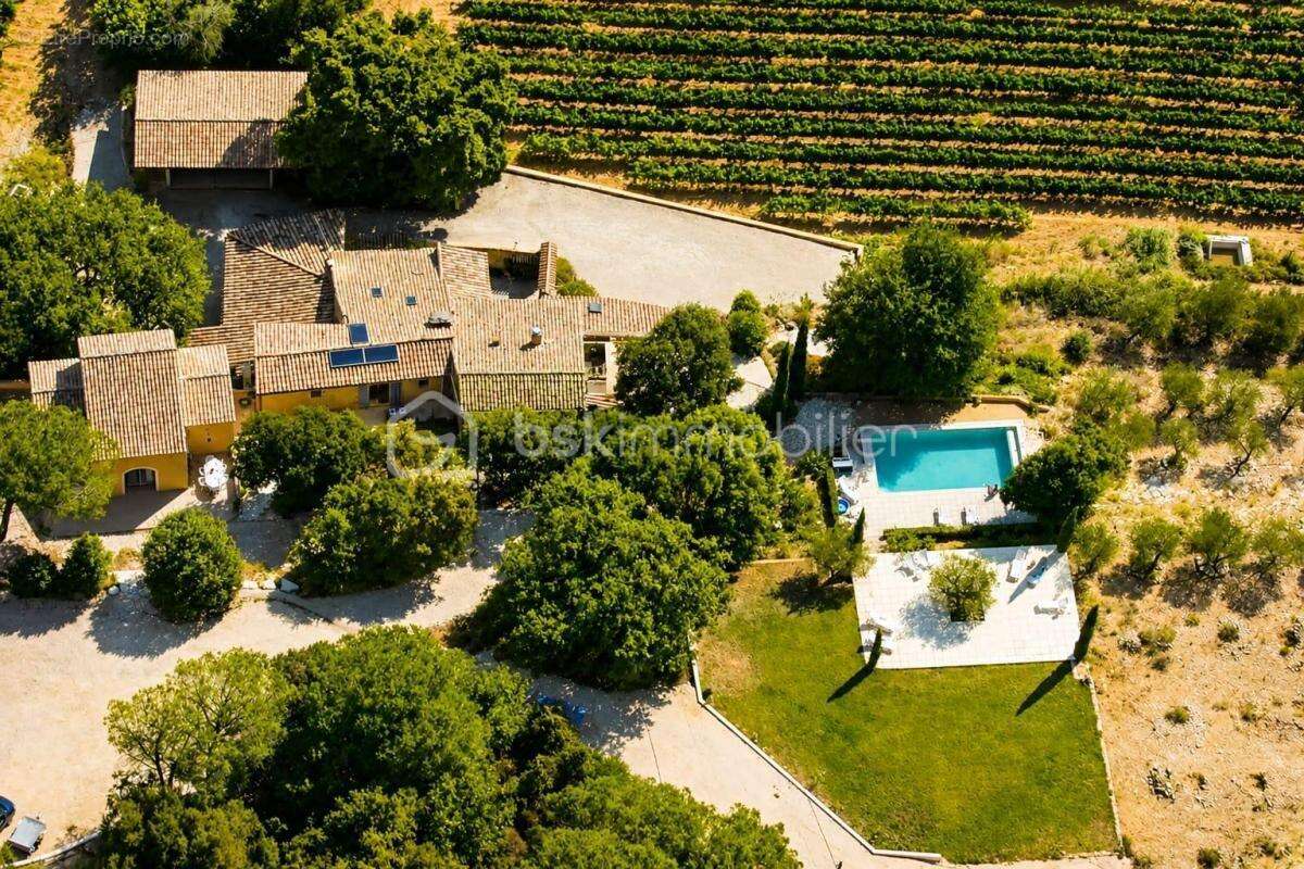 Mas 9 pièces 283 m2 - photo 22
