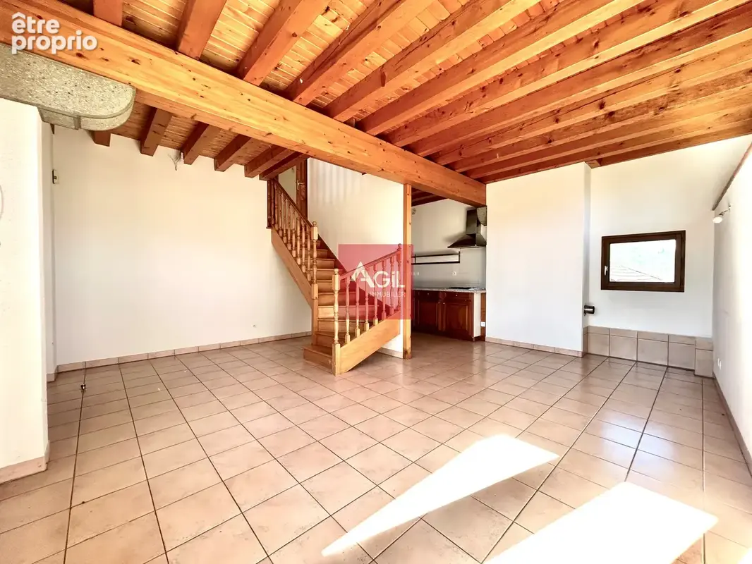BERNIN : Appartement en triplex de 95m2 avec vue sur Belledonne. - photo 12