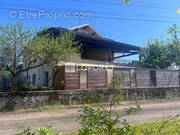 Maison à MARIGNA-SUR-VALOUSE