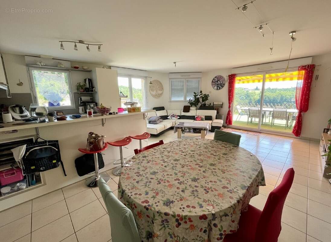 Maison 93 m² à Saint-Germain-Sur-Rhone  - photo 5