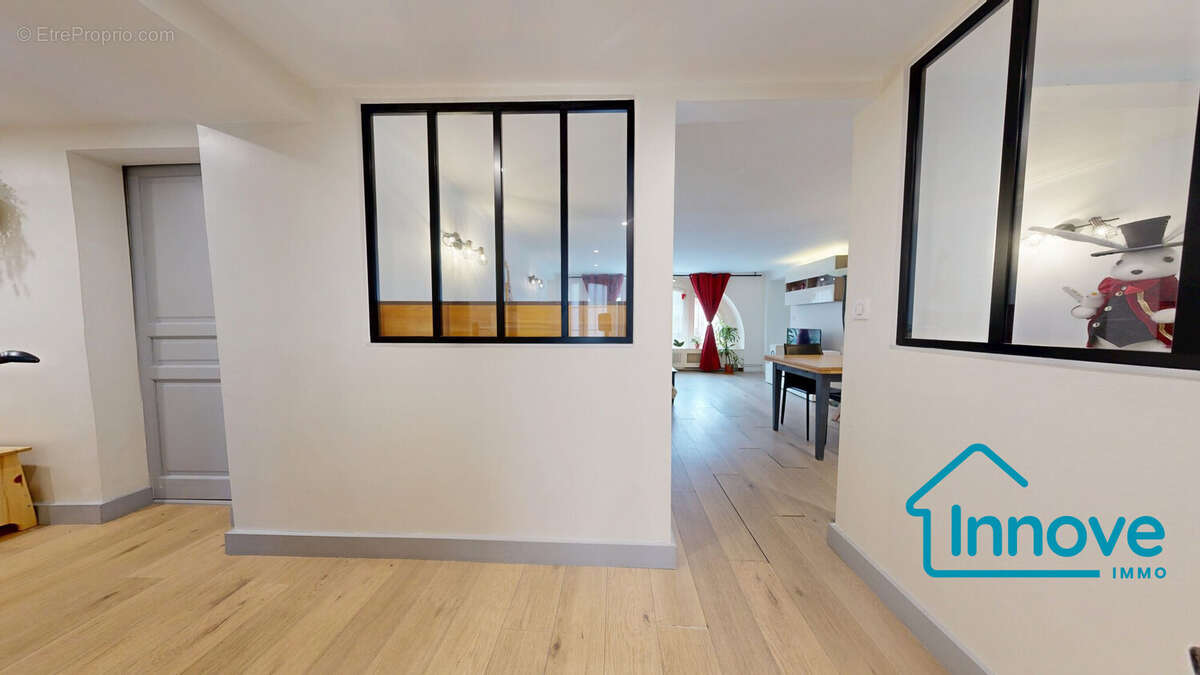 Appartement à VERSAILLES