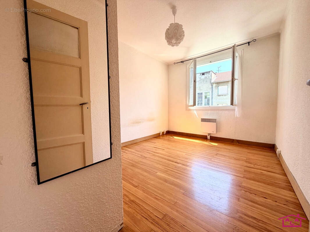 Appartement 55 m² à Grenoble  - photo 5