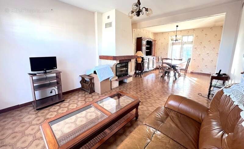 Maison à SAINT-MARTIN-D&#039;ABLOIS